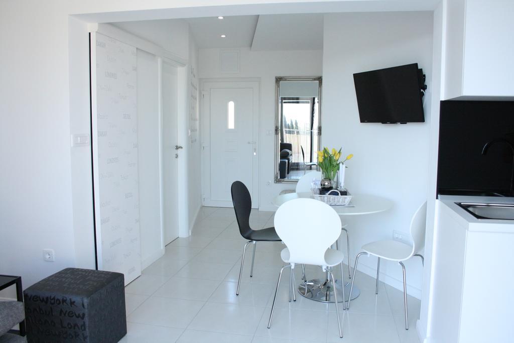 Apartment One Vision Split Rom bilde